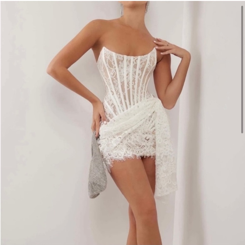HEIRESS WHITE LACE CORSET DRAPED MINI DRESS